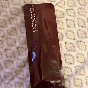 Persona cosmetics lip liner 90210